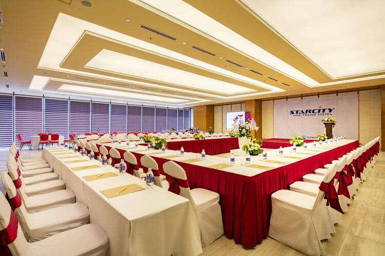 Star City Hotel & Condotel Beachfront Nha Trang ( Ex.Star City)