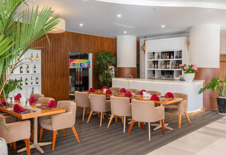 Star City Hotel & Condotel Beachfront Nha Trang ( Ex.Star City)