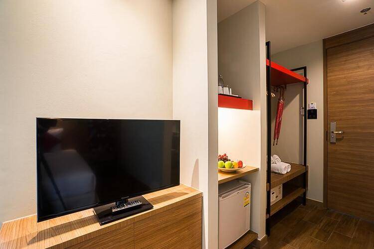 Sunshine Hip Hotel