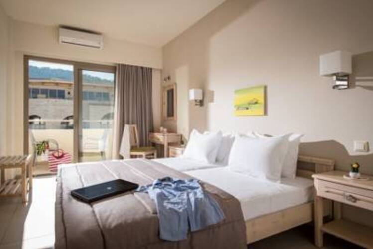 Malliotakis Beach Hotel