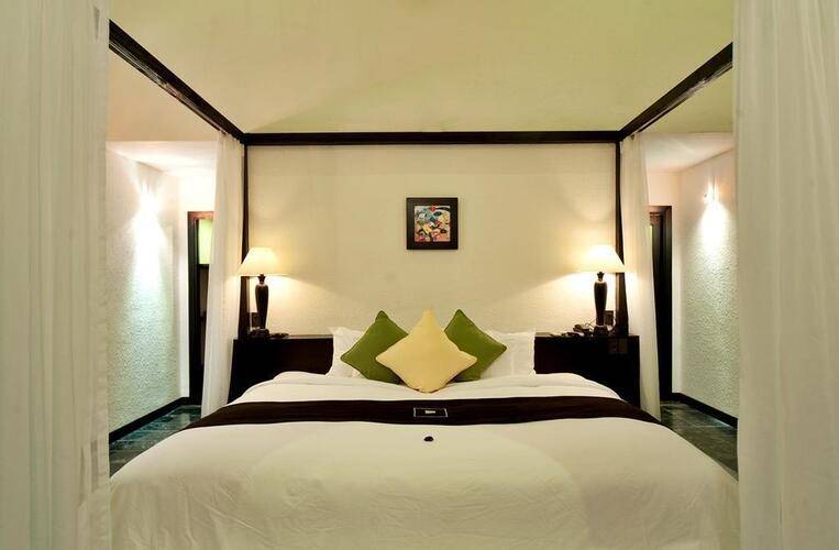 Vedana Lagoon Resort & Spa
