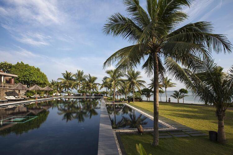 Vedana Lagoon Resort & Spa