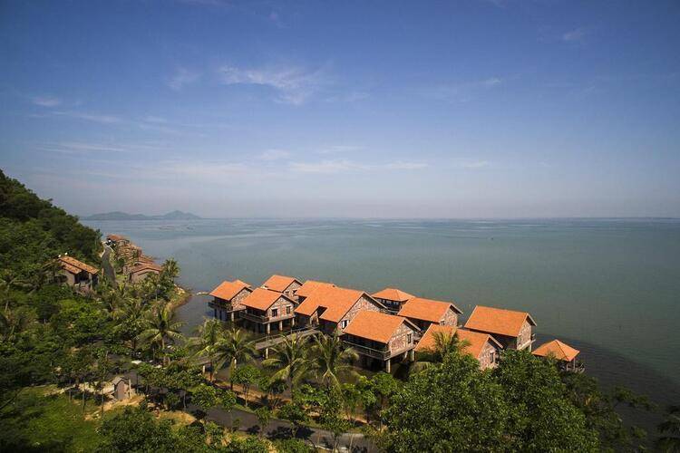 Vedana Lagoon Resort & Spa