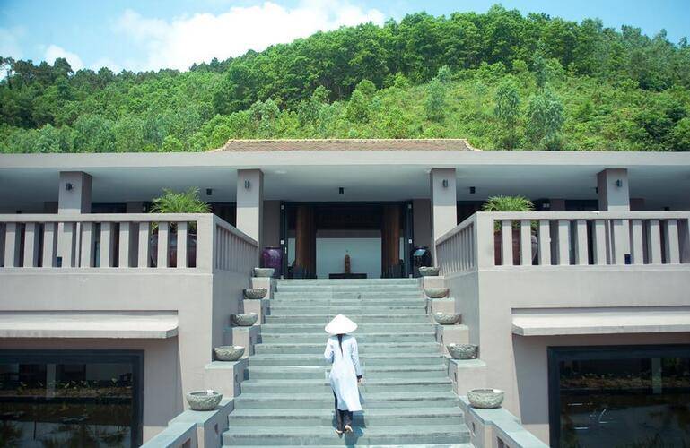 Vedana Lagoon Resort & Spa