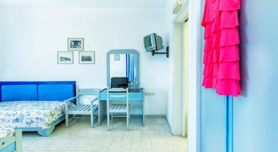 Xenios Faros Apartments