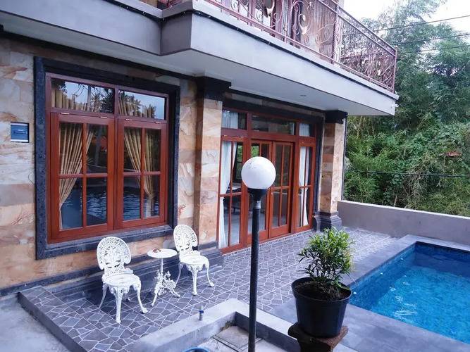 Pande Permai Bungalows