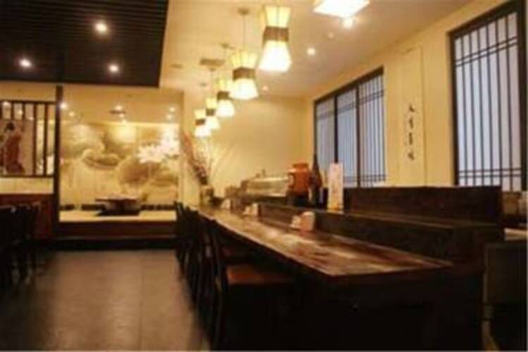 Metropark Jichen Hotel Shanghai (Ex. Ambassador Hotel)