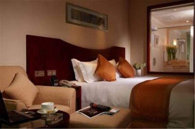 Metropark Jichen Hotel Shanghai (Ex. Ambassador Hotel)