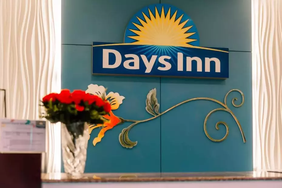 Days Inn By Wyndham Patong Beach