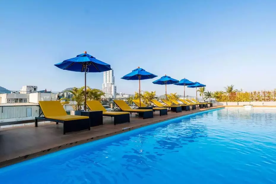 Days Inn By Wyndham Patong Beach