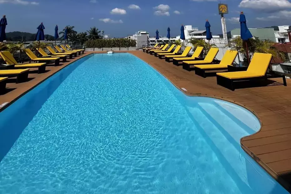 Days Inn By Wyndham Patong Beach
