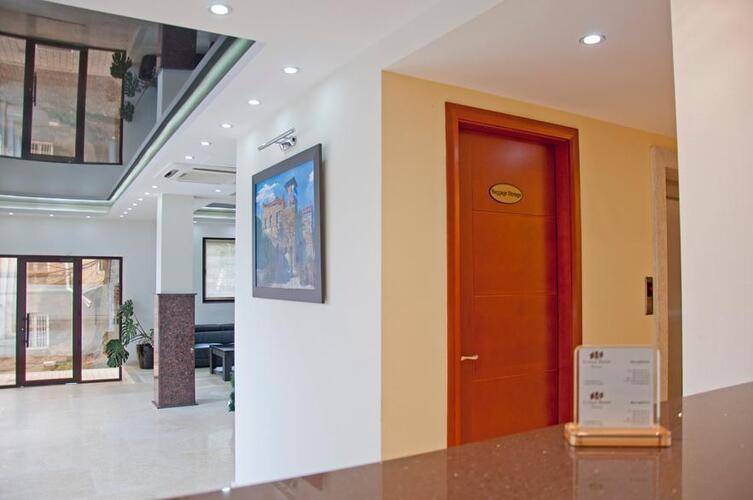 Urban Boutique Hotel