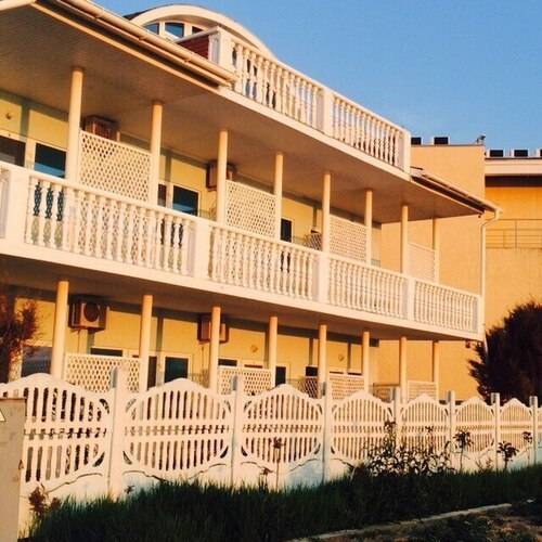 Жемчужина Каламиты Отель