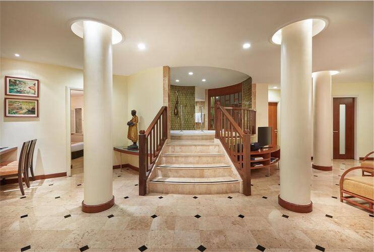 Davis Hotel