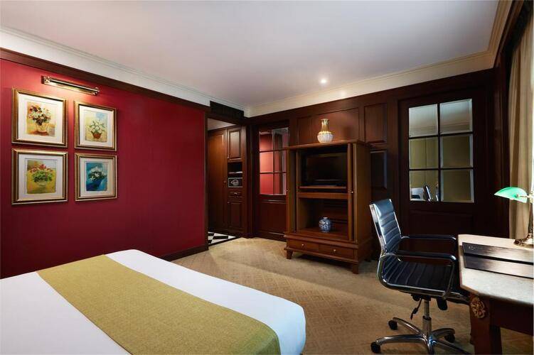 Davis Hotel