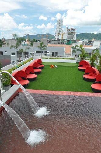 Alfresco Phuket Hotel