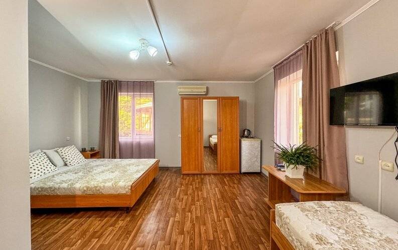 Курортный Отель Мега