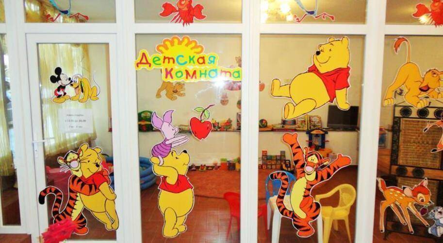 Отель Корона