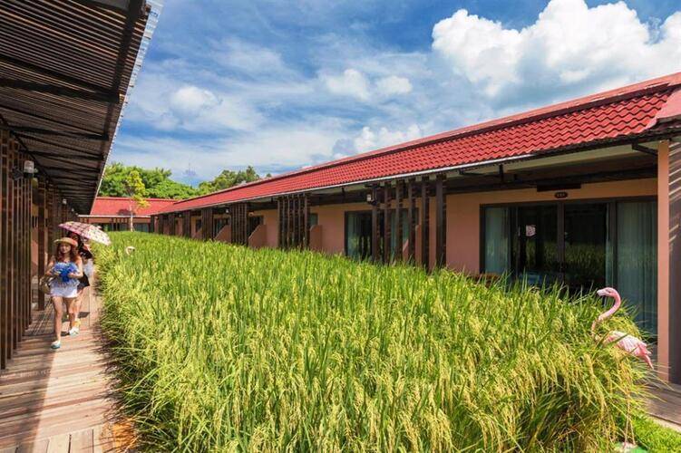 Nai Na Resort & Spa
