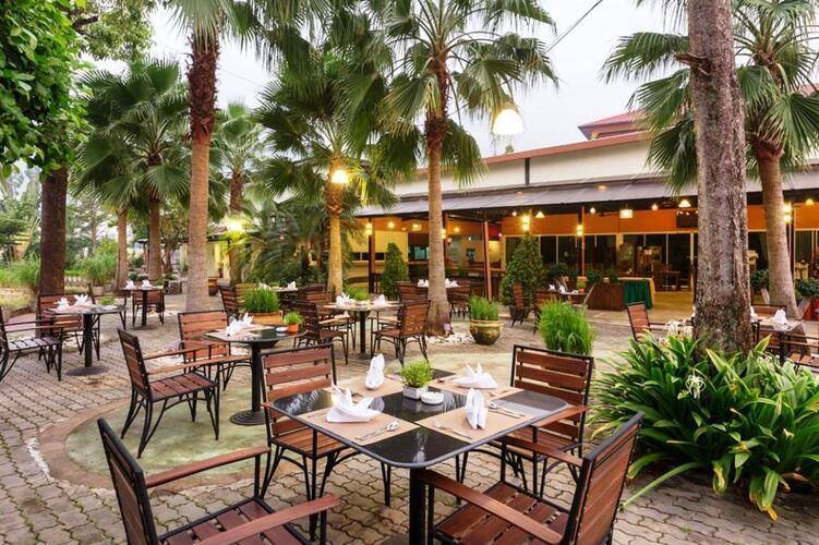 Nai Na Resort & Spa