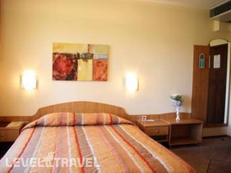 Фотография Reverence Hotel