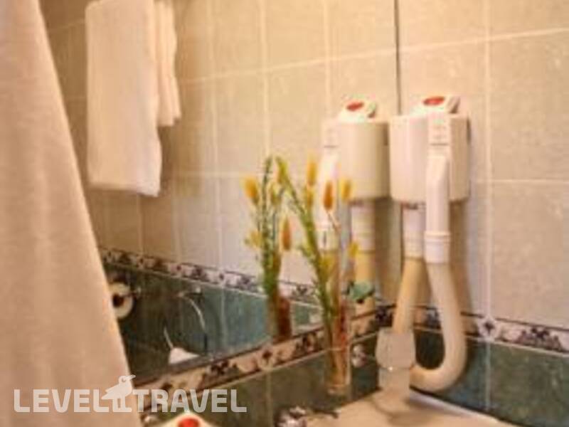 Фотография Reverence Hotel