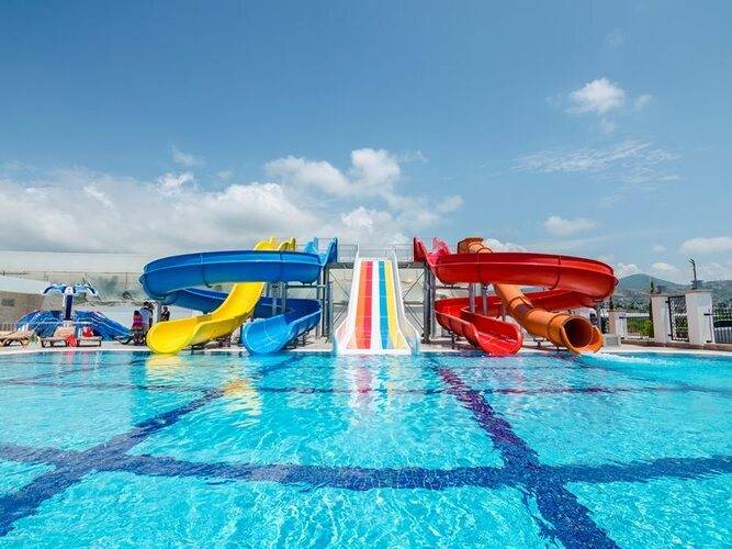 The Lumos Deluxe Resort Hotel & Spa