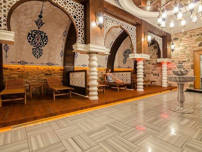 The Lumos Deluxe Resort Hotel & Spa