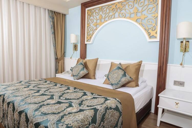Jadore Deluxe Hotel & Spa
