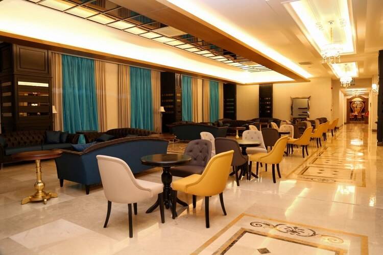 Jadore Deluxe Hotel & Spa
