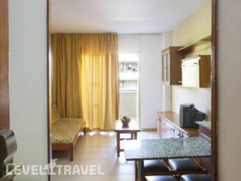 Фотография Ibersol Salou Suite Apartment Фотография Ibersol Salou Suite Apartment