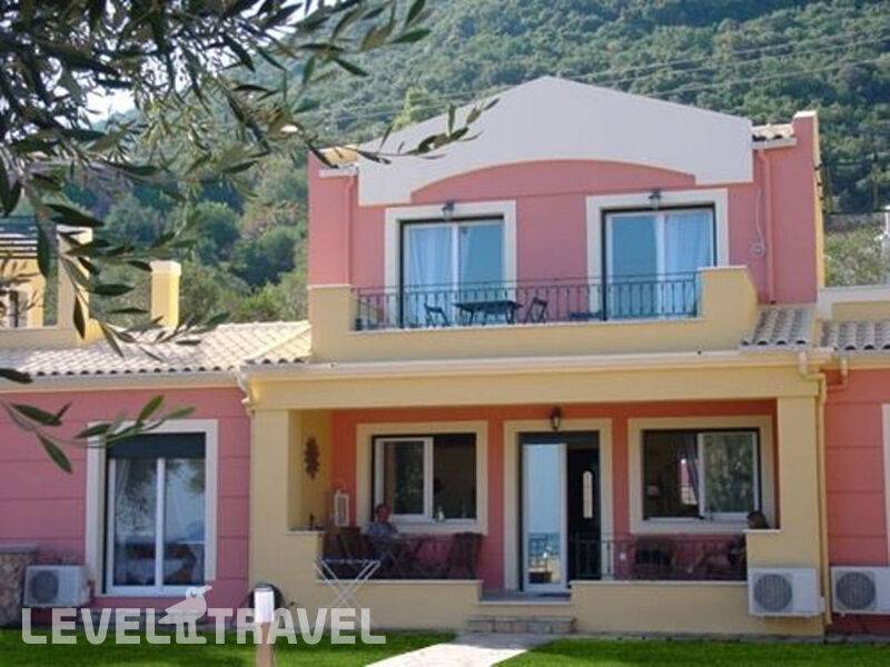 Фотография Villa Beachfront Barbati 1