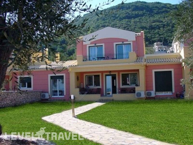 Фотография Villa Beachfront Barbati 1