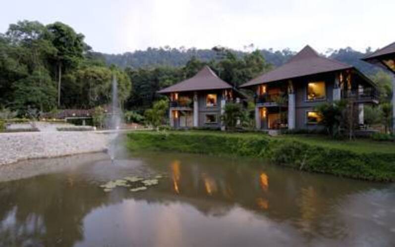 Khaolak Wanaburee Resort