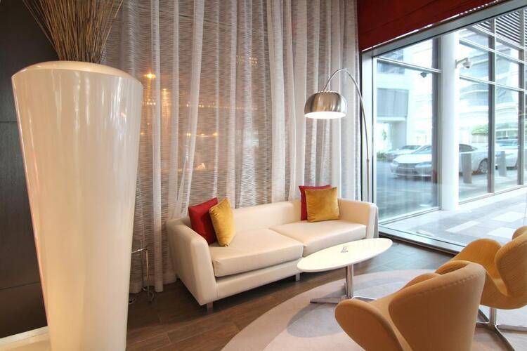 Ibis One Central