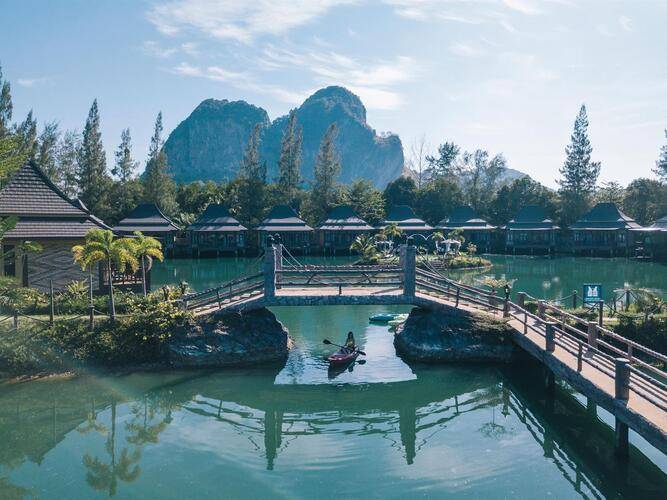Poonsiri Resort