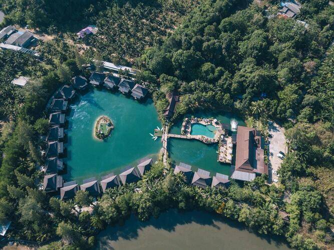 Poonsiri Resort