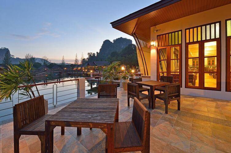 Poonsiri Resort