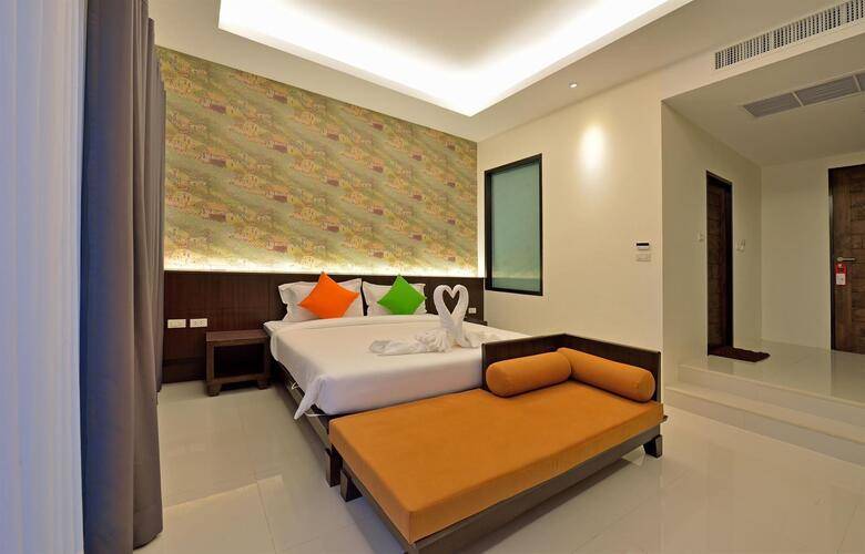 Poonsiri Resort