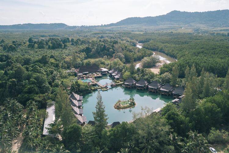 Poonsiri Resort