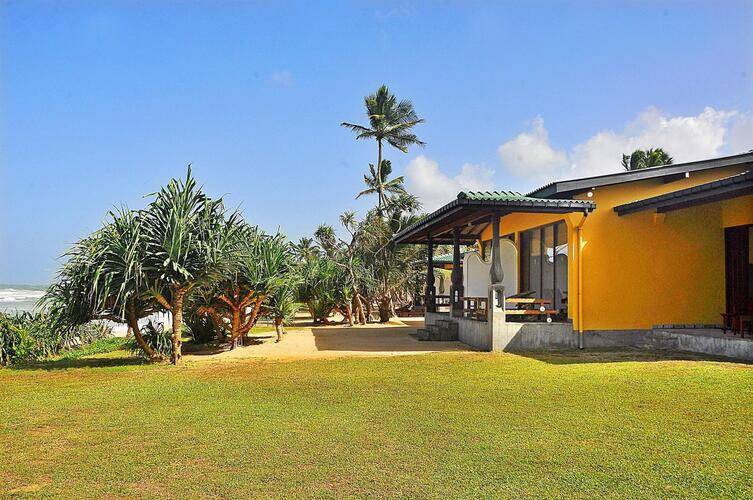 The Beach Cabanas Retreat & Spa