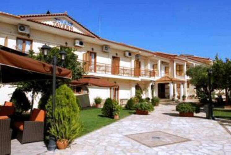 Zorbas Hotel