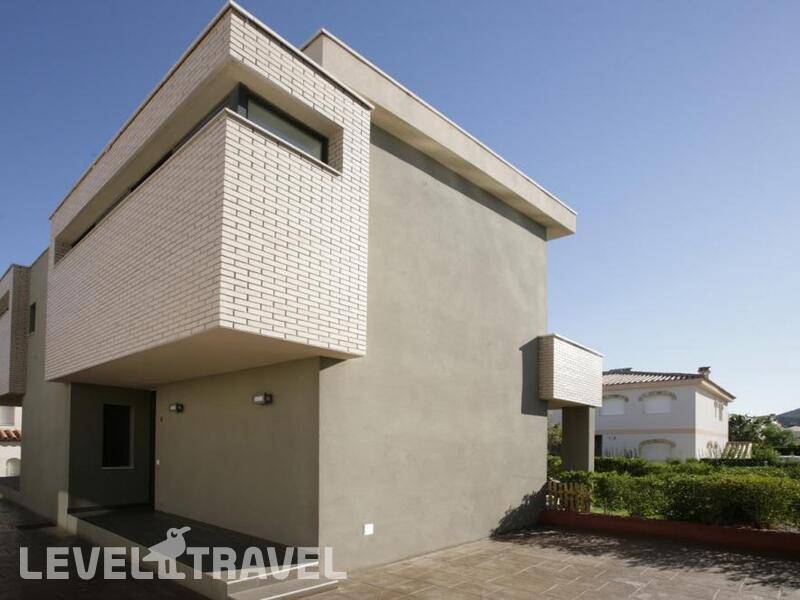 Фотография Rentalmar Romani Apartment