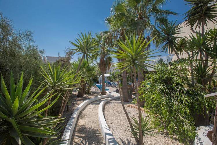 Pavlinia Hotel Apartments