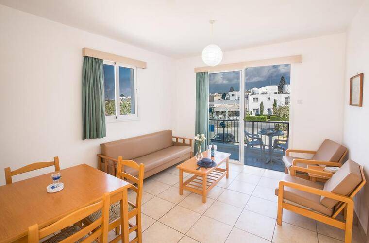 Pavlinia Hotel Apartments