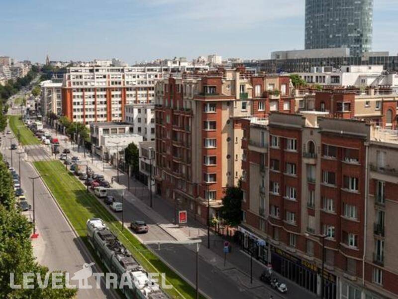 Фотография Median Porte De Versailles