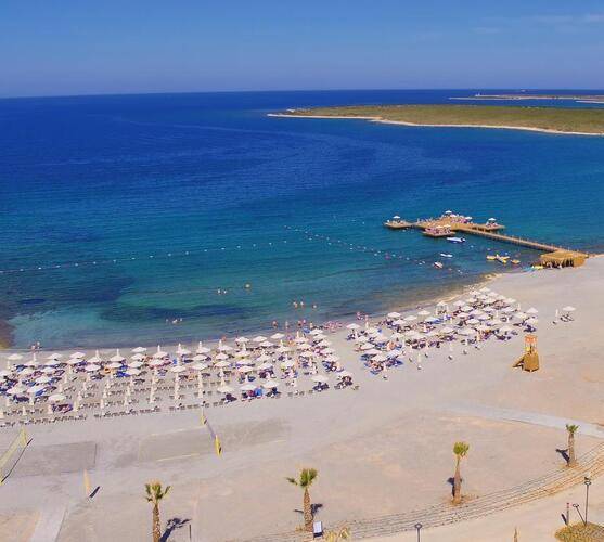 Aquasis Deluxe Resort & Spa