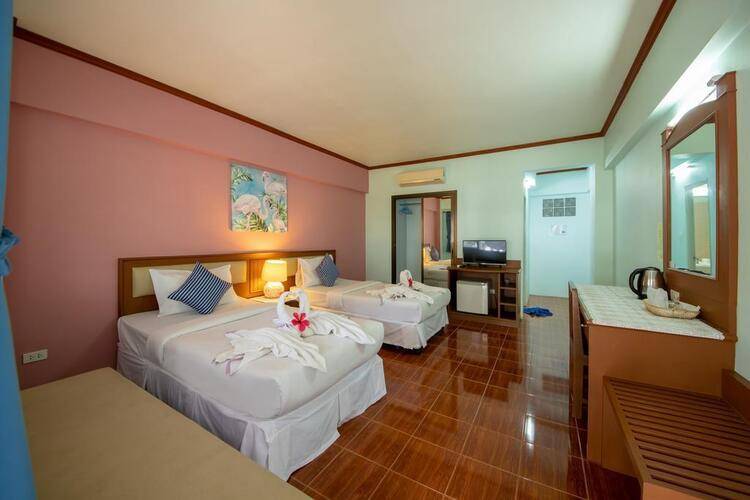 Bay Beach Resort (Ex.Choeng Mon Beach)