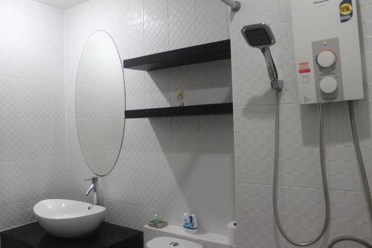 Amber Residence
