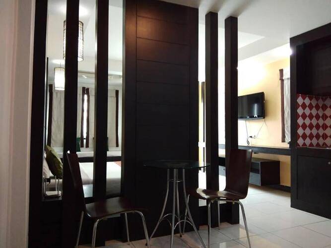 Amber Residence